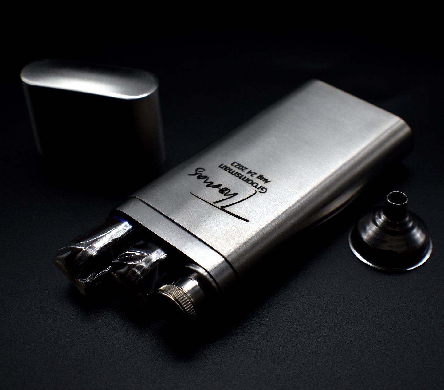 Stainless Steel Flask – Cigar Holder