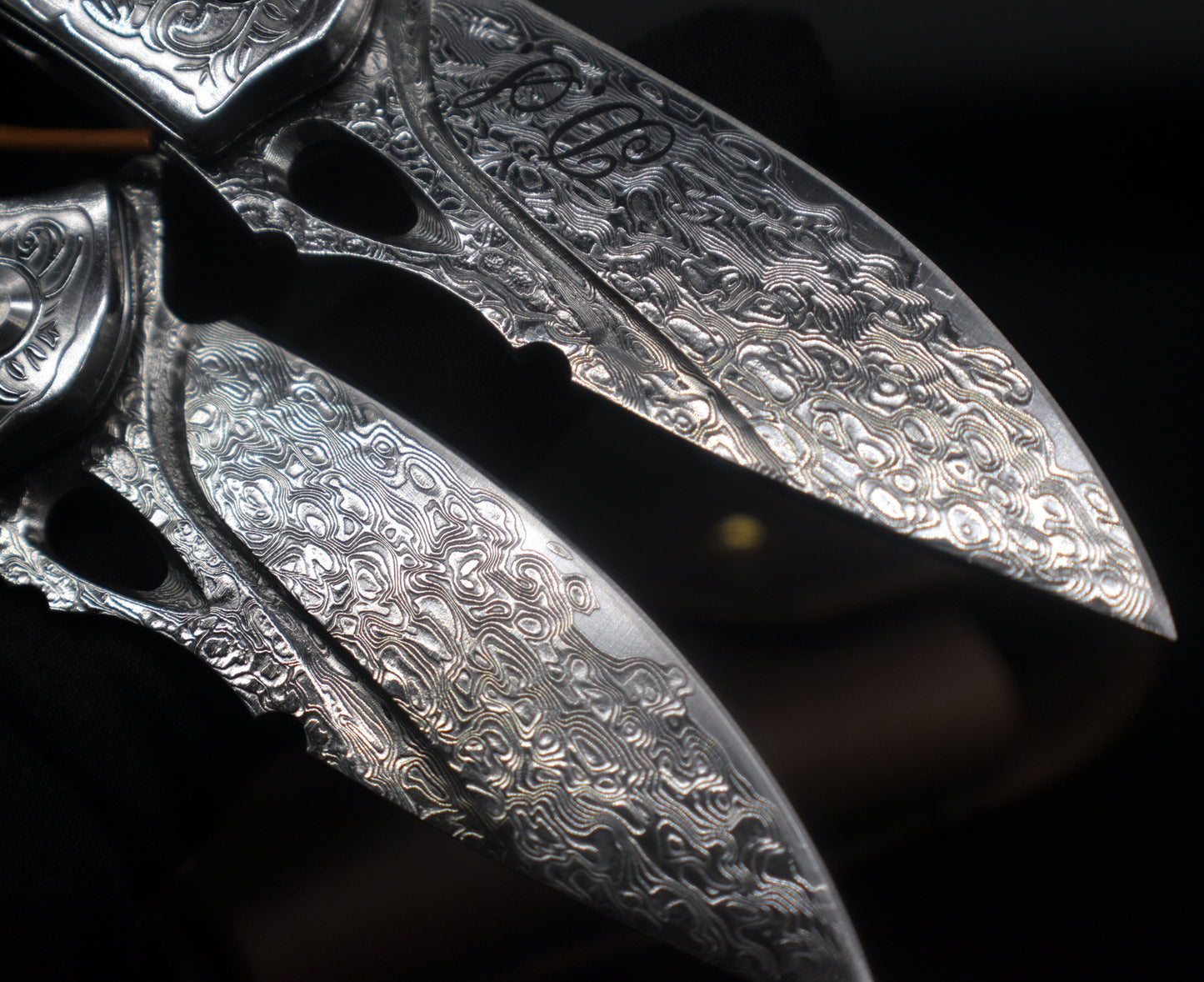 Damascus Pocket Knife - Ironwood Handle