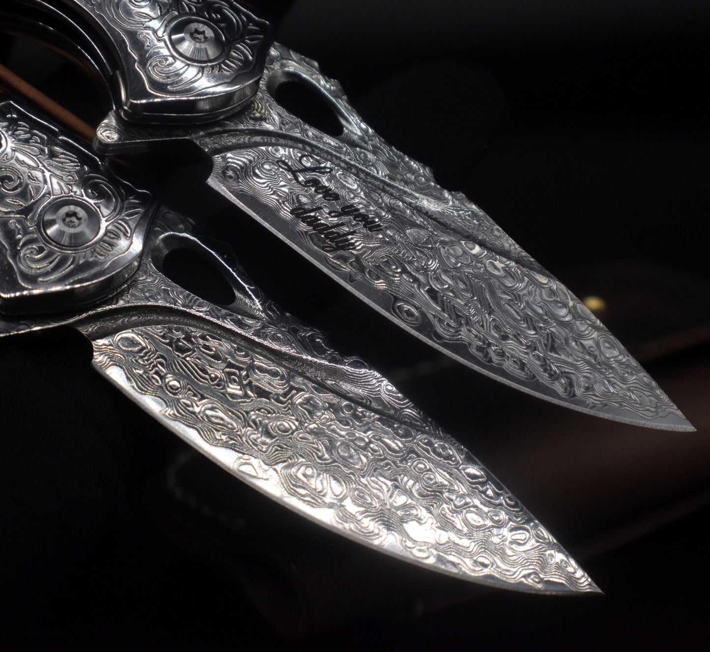 Damascus Pocket Knife - Ironwood Handle