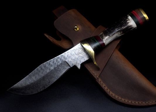 Damascus Hunting Knife – Stag Handle