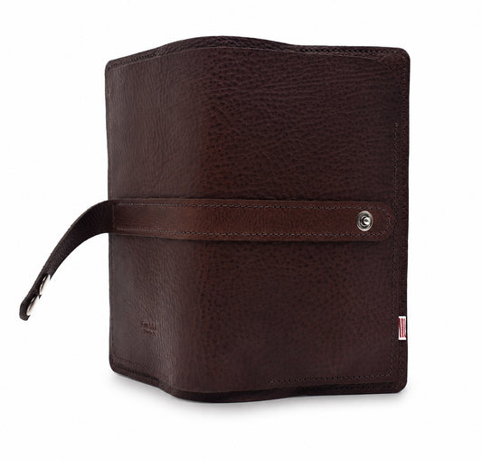 Leather Passport Wallet – Phone Case with AirTag Pocket
