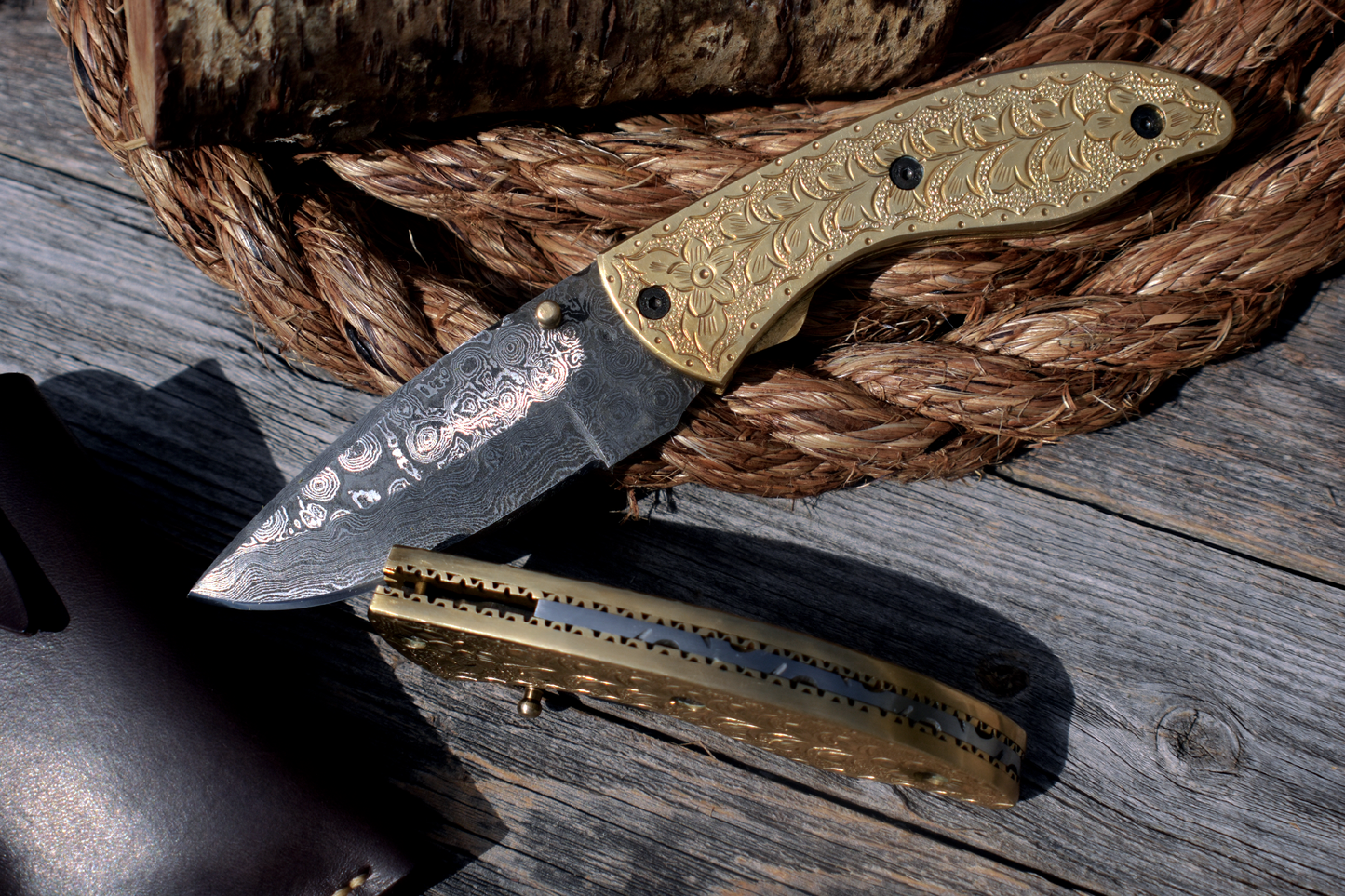 Damascus Pocket Knife – Carved Brass Handle