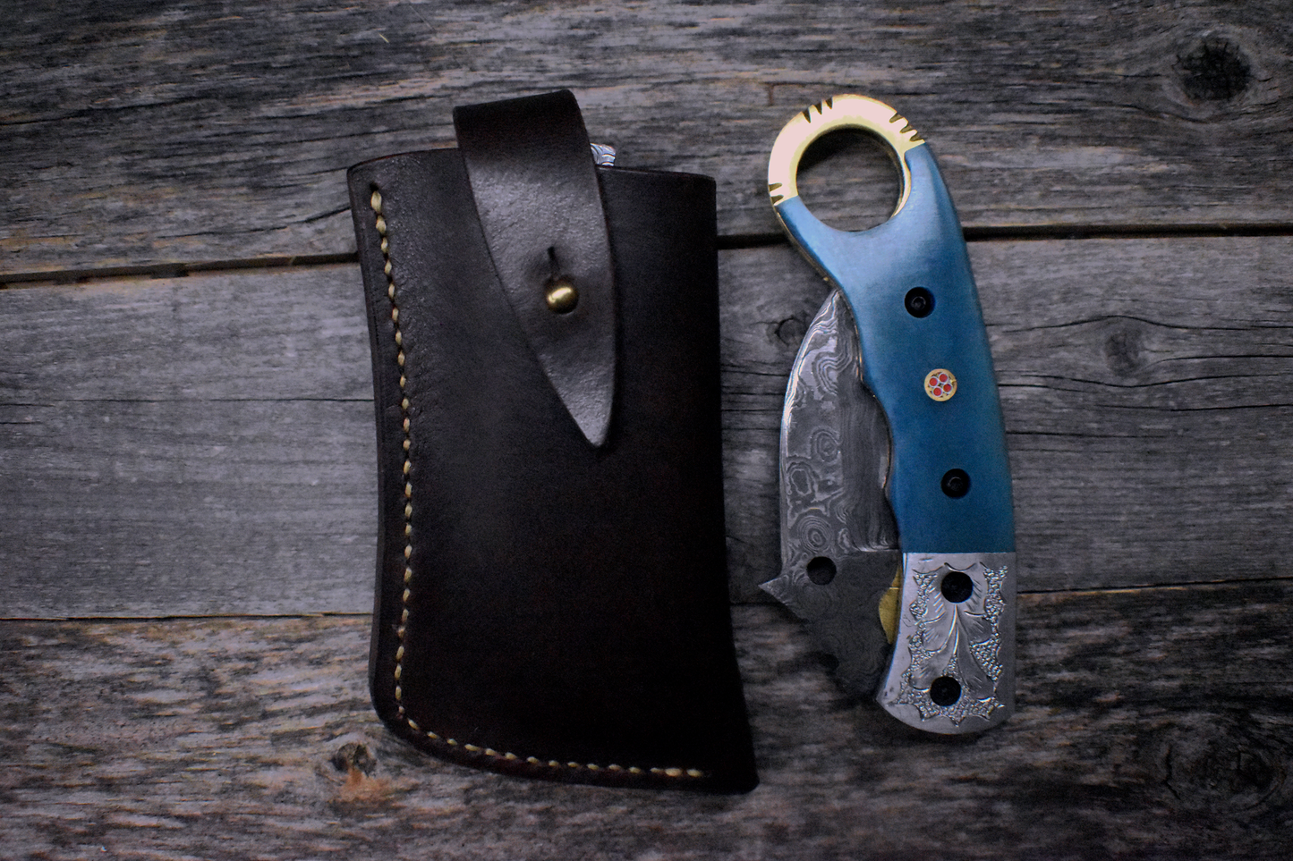 Damascus Karambit Knife – Blue Handle