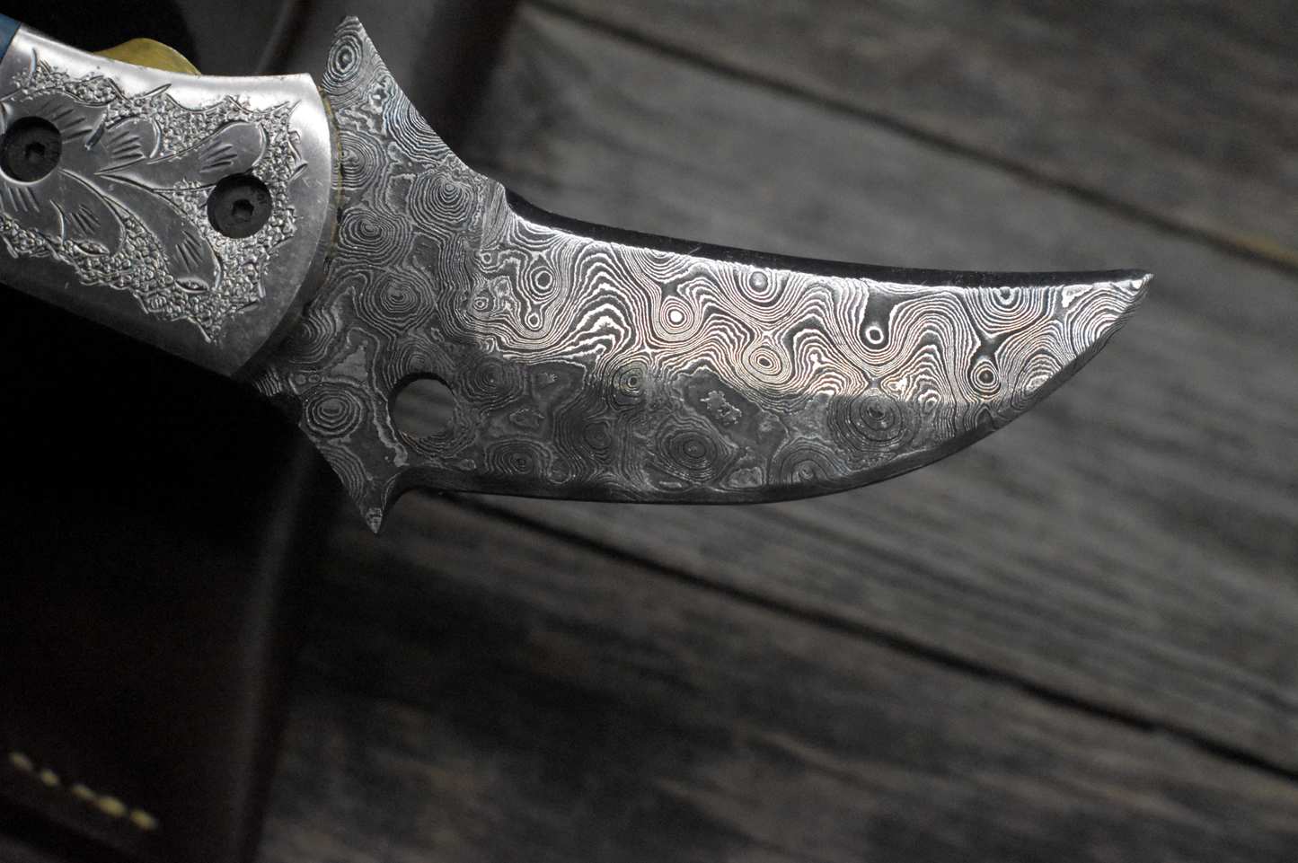 Damascus Karambit Knife – Blue Handle