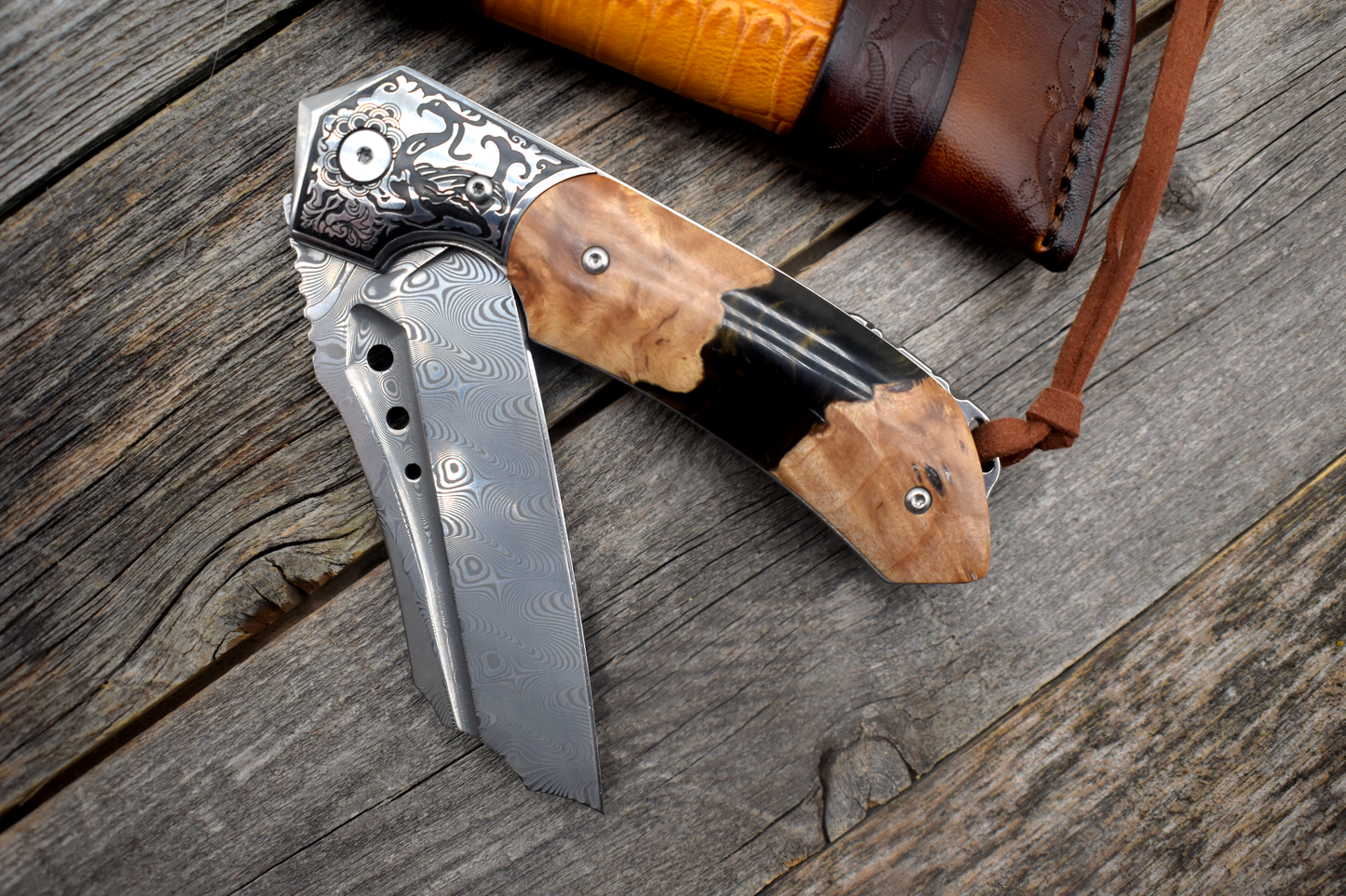 Damascus Pocket Knife – Olive Burl Wood Handle