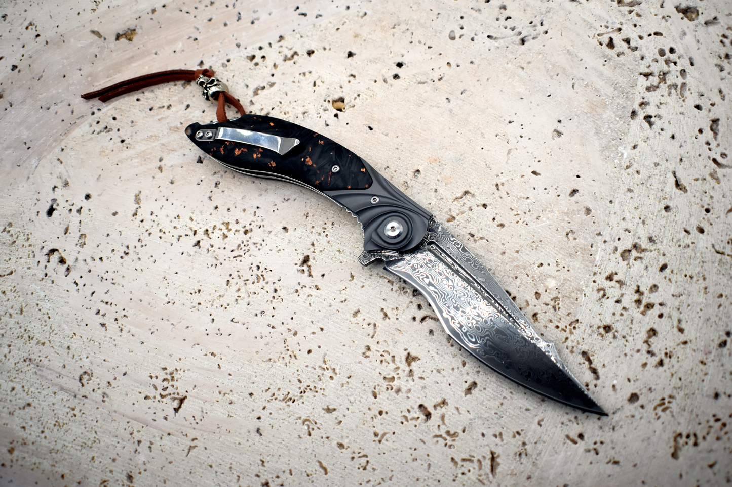 Damascus Pocket Knife – Carbon Fiber Handle with Gold Flakes