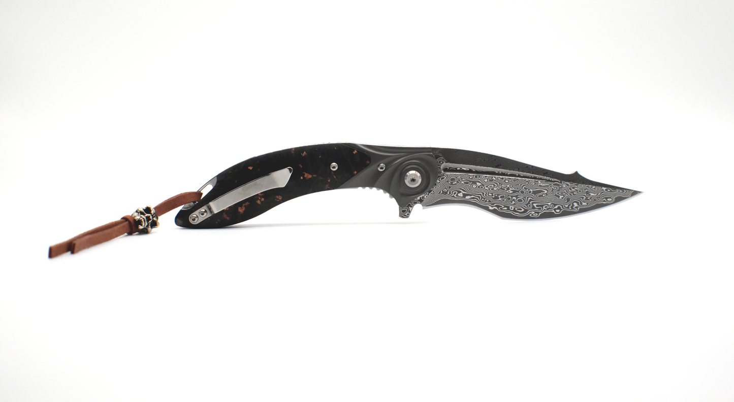 Damascus Pocket Knife – Carbon Fiber Handle with Gold Flakes