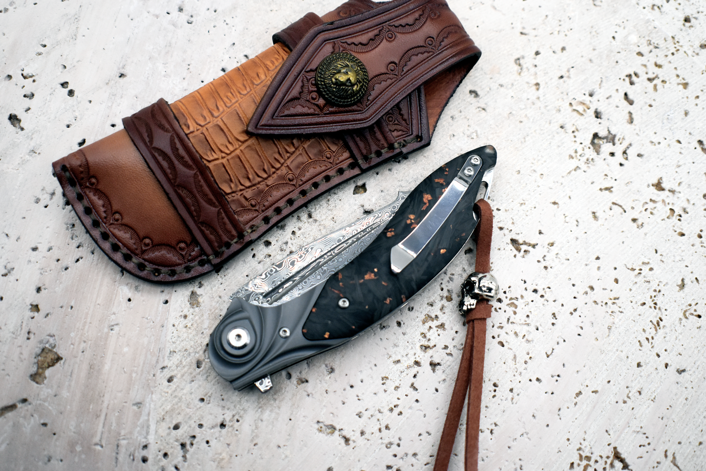 Damascus Pocket Knife – Carbon Fiber Handle with Gold Flakes