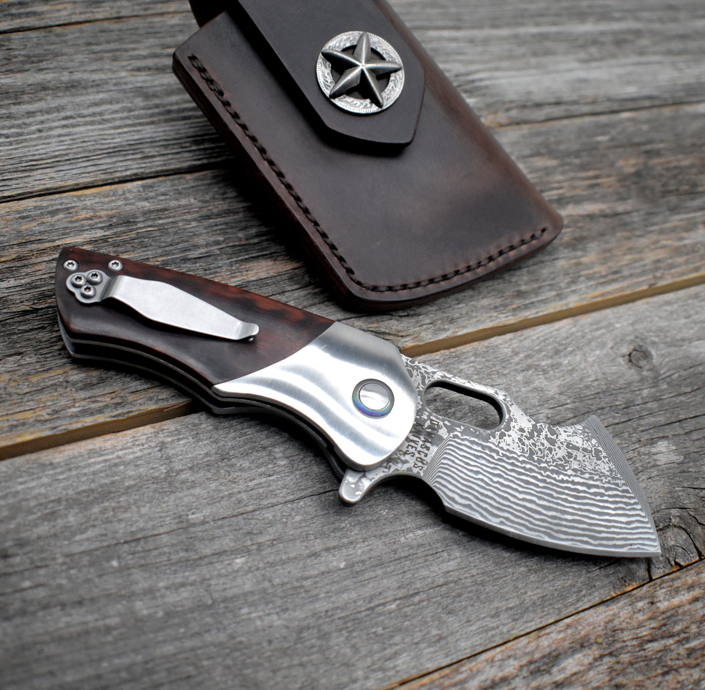 VG10 Damascus Pocket Knife – Snakewood Handle – Cleaver Blade