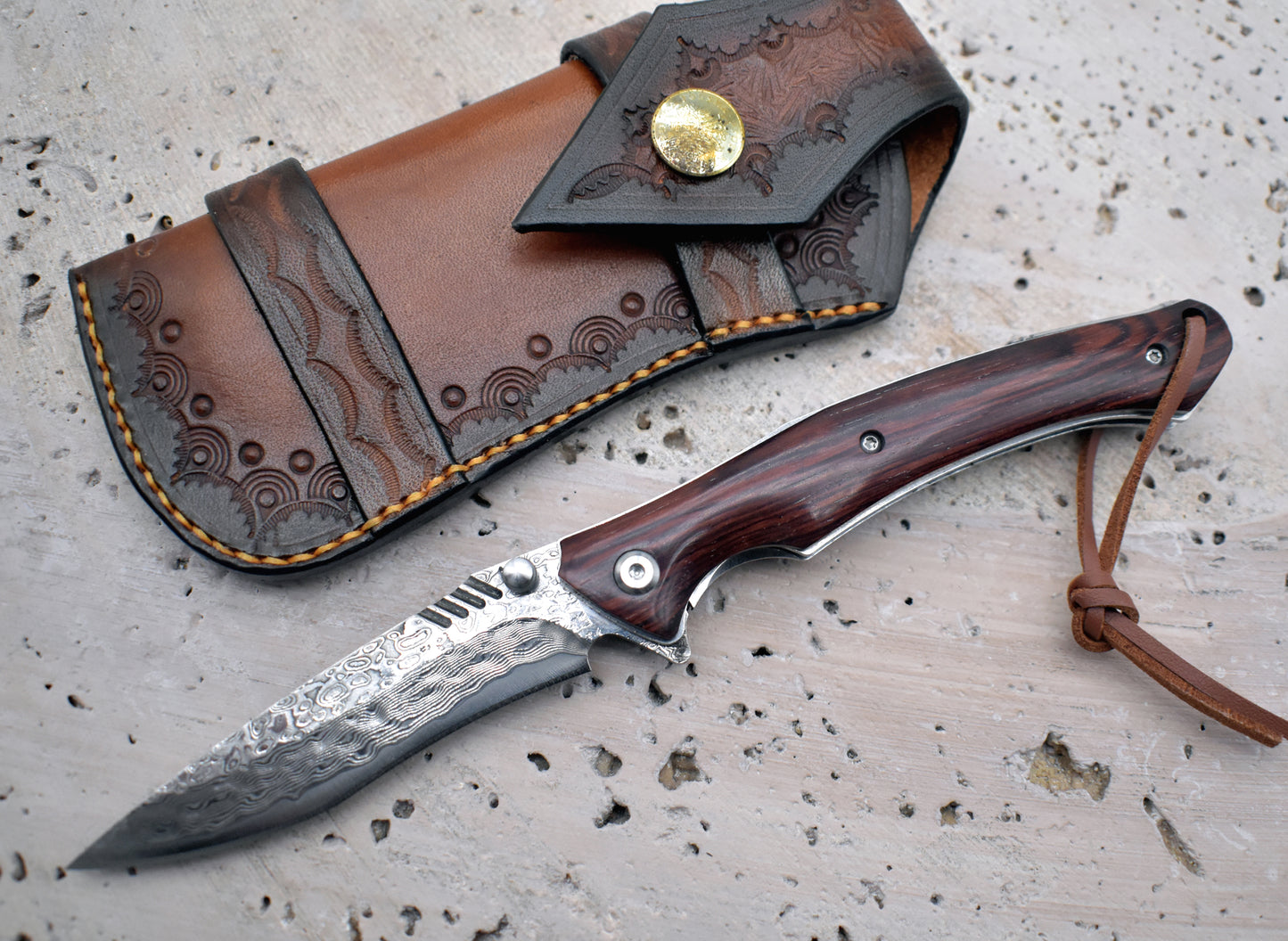 VG10 Damascus Pocket Knife – Rosewood Handle