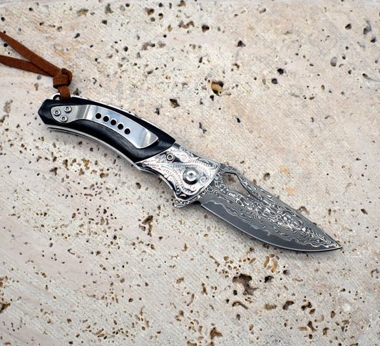VG10 Damascus Pocket Knife – Ebony Wood Handle