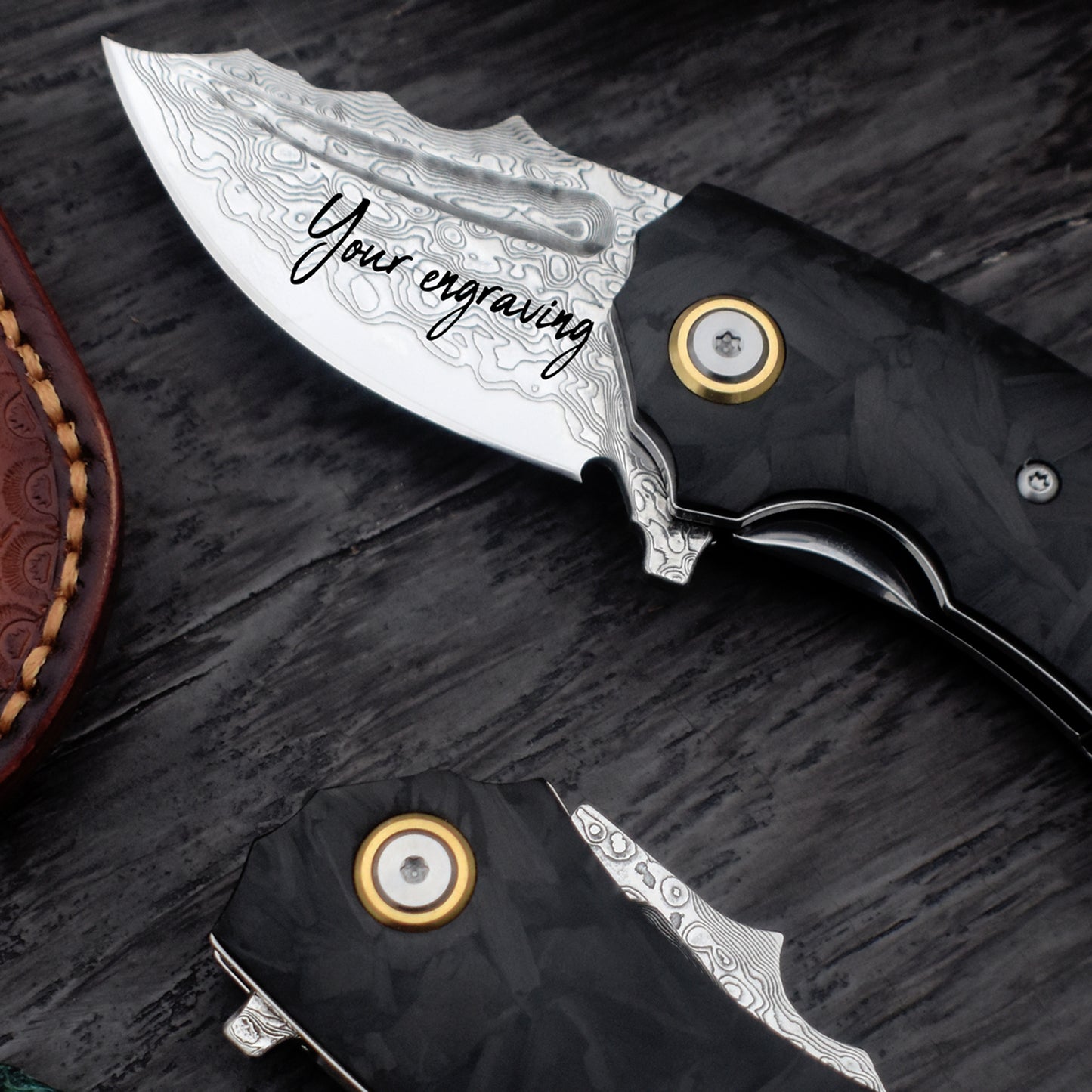 VG10 Damascus Pocket Knife – Carbon Fiber Handle